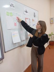 Img A04a42e37f32be136a88401ccee17145 V