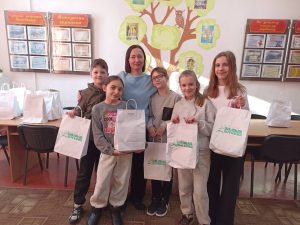 Img 435bc7f6658caecac8fa4cd93a5d2f12 V