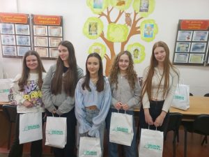 Img 4b79dd4d5fdd264025d61e3f1904b99d V